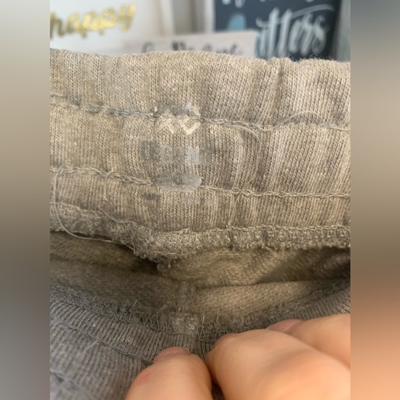 5 for $25- NWT - originally $32- LEG3ND Gray Shorts Size Medium - Picture 7 of 16